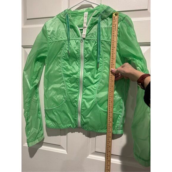 NWOT Lululemon Transparent-See Through Lightweight Windbreaker Hooded Jacket 4 - Picture 9 of 13
